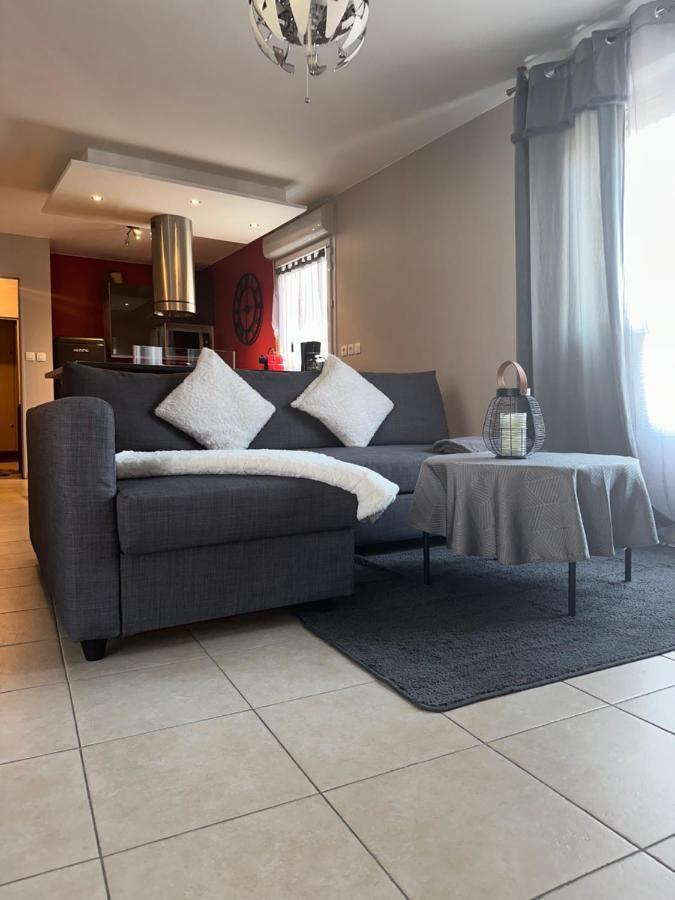 Superbe Appartement Tout Equipe Avec Parking. Marseille Exterior photo